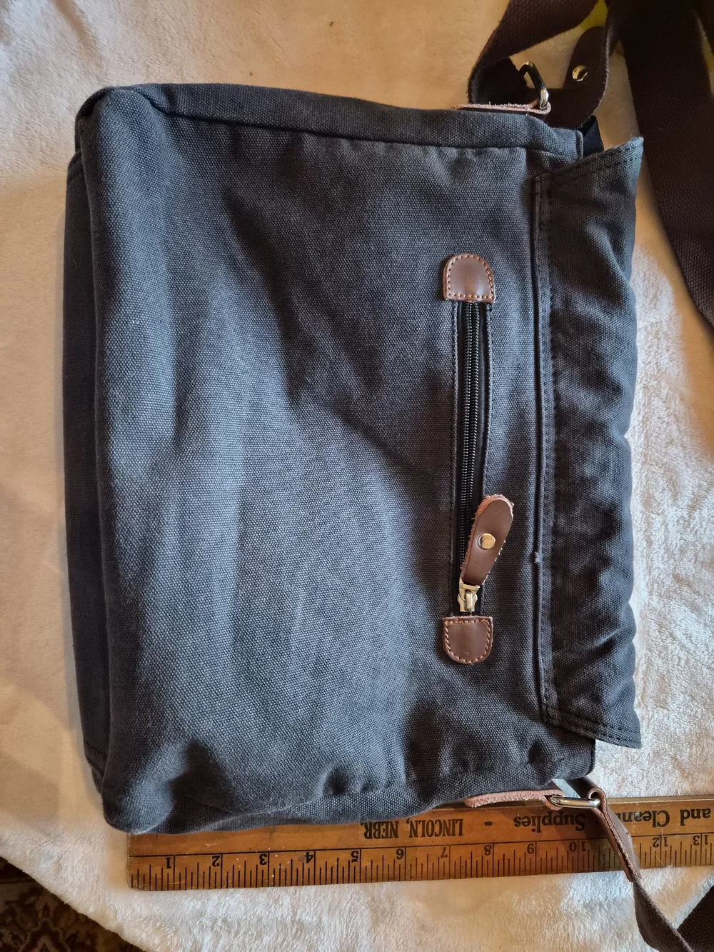 Augur Strauss & Co. Canvas Messenger Crossbody Bag Brown/Black